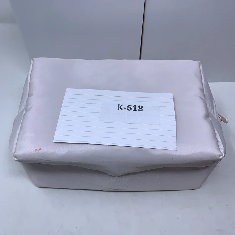 Maelys Light Pink Zipper Close Cosmetic Bag New *Flaw